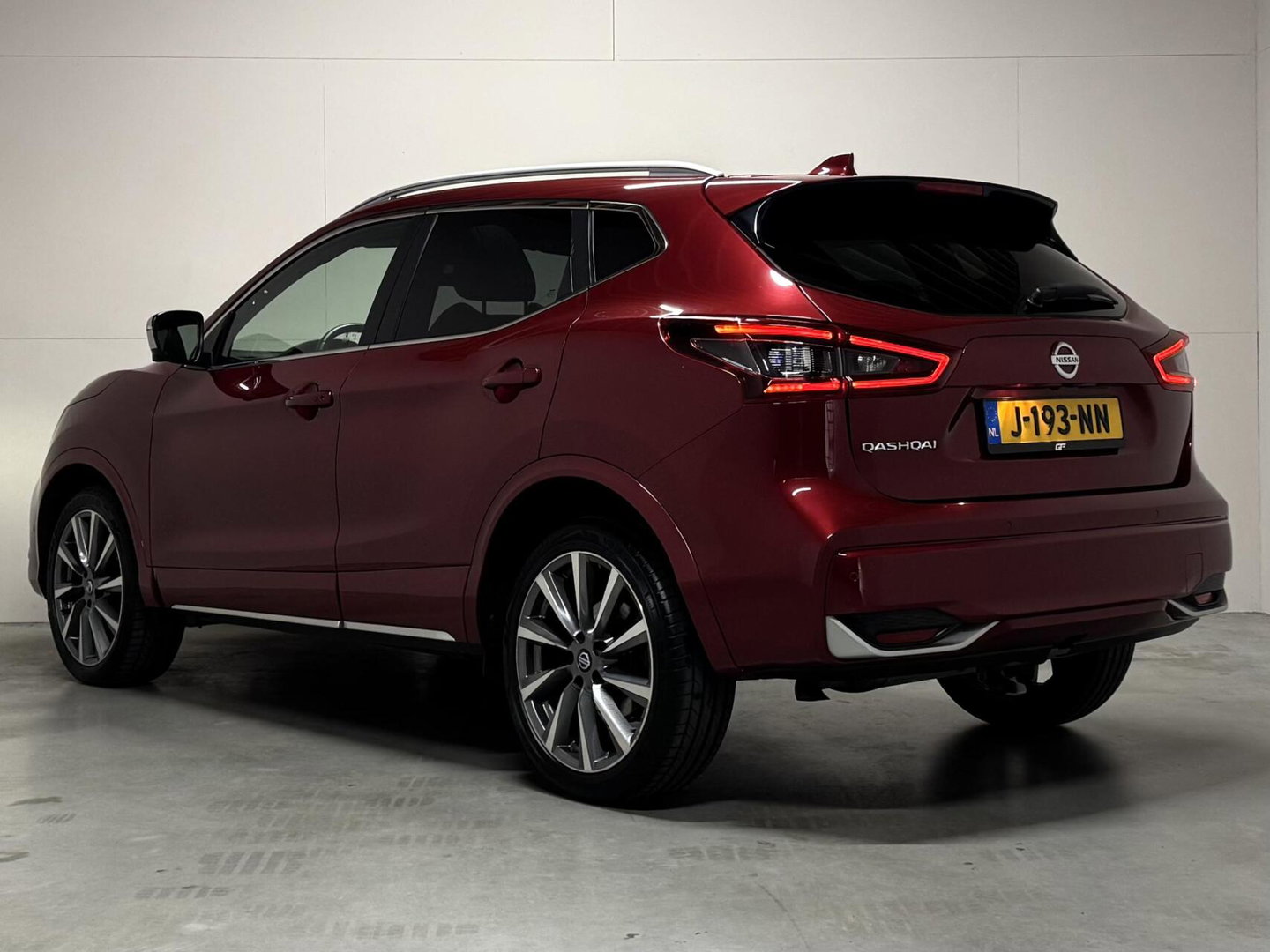 Nissan QASHQAI 1.3 DIG-T Tekna+ Pano Leer 360° CarPlay Trekh. NAP