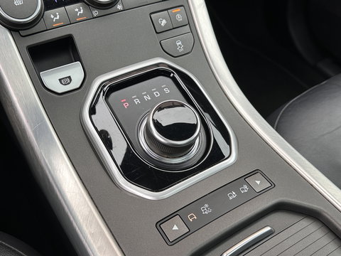 Land Rover Range Rover Evoque 2.0 Si4 Urban Series SE | Panoramadak | Cruise Control | Achteruitrijcamera | Parkeersensoren | Bluetooth | Elektrische Stoelen | Lane Assist | Keyless Go |