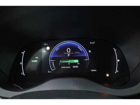 Toyota Yaris Cross 1.5 Hybrid Teamplayer 130pk | Winter pack | Safety pack | Navi | Adapt. Cruise | Camera | Keyless