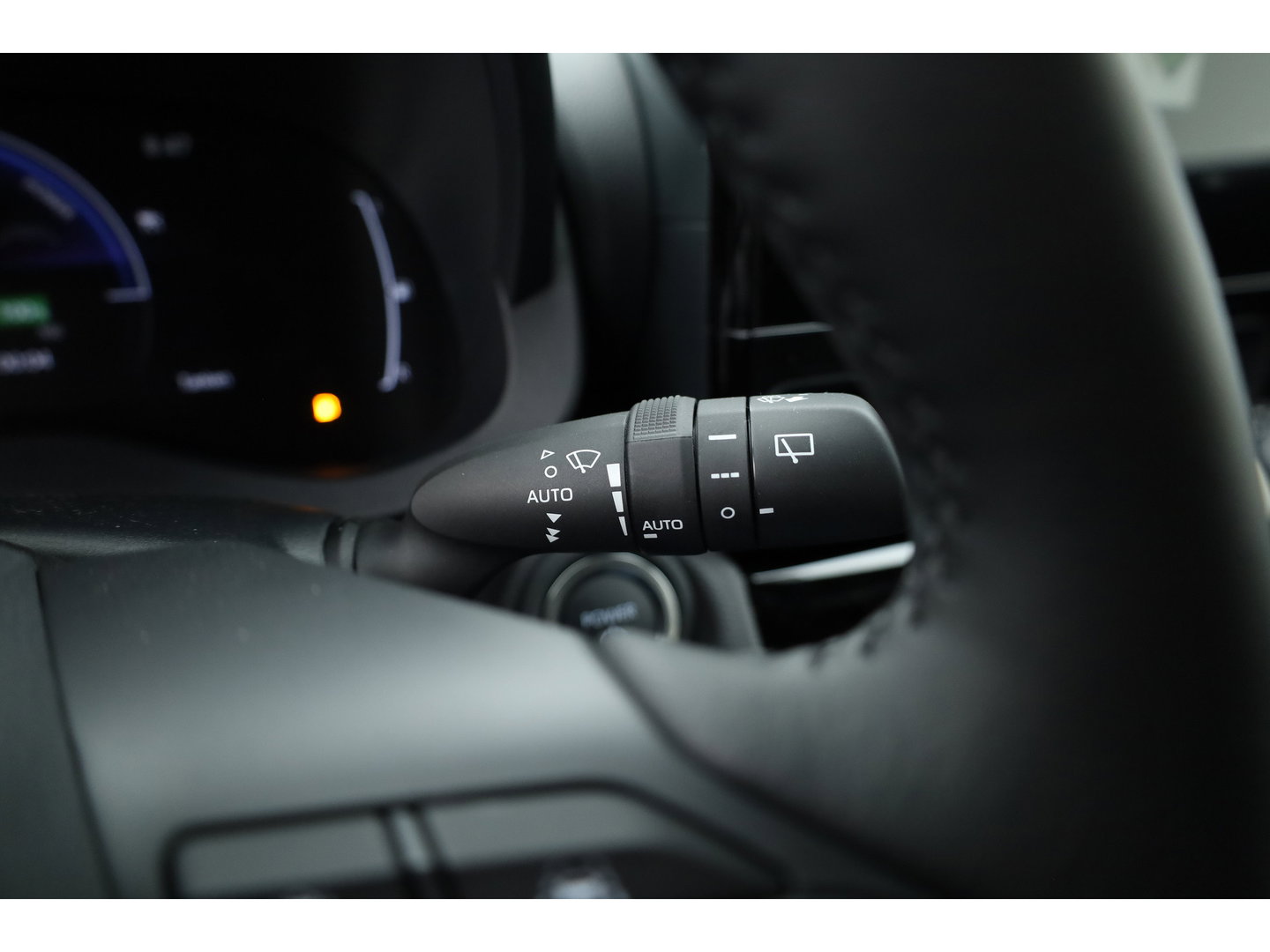 Toyota Yaris Cross 1.5 Hybrid Teamplayer 130pk | Winter pack | Safety pack | Navi | Adapt. Cruise | Camera | Keyless