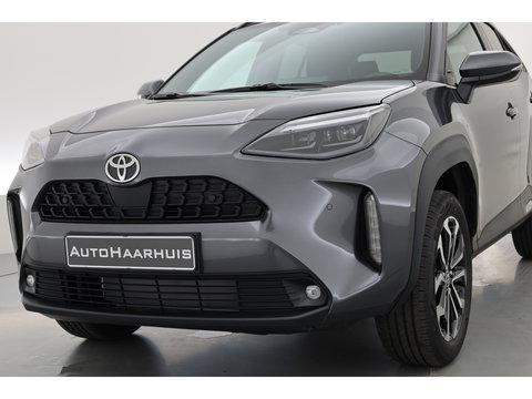 Toyota Yaris Cross 1.5 Hybrid Teamplayer 130pk | Winter pack | Safety pack | Navi | Adapt. Cruise | Camera | Keyless