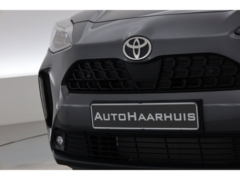Toyota Yaris Cross 1.5 Hybrid Teamplayer 130pk | Winter pack | Safety pack | Navi | Adapt. Cruise | Camera | Keyless
