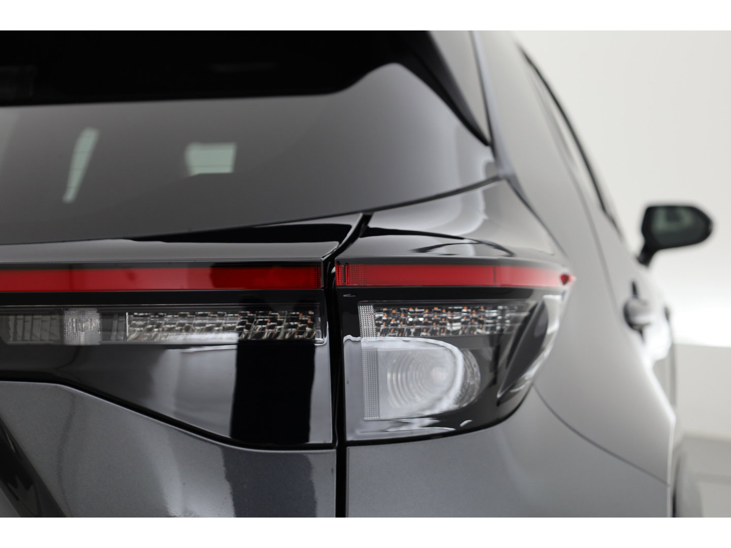 Toyota Yaris Cross 1.5 Hybrid Teamplayer 130pk | Winter pack | Safety pack | Navi | Adapt. Cruise | Camera | Keyless