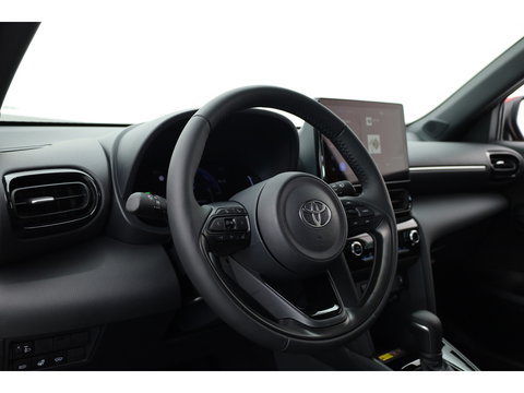 Toyota Yaris Cross 1.5 Hybrid 130 Teamplayer | Winter pakket | Safety pakket | Navi | Adapt. Cruise | Camera | Keyless