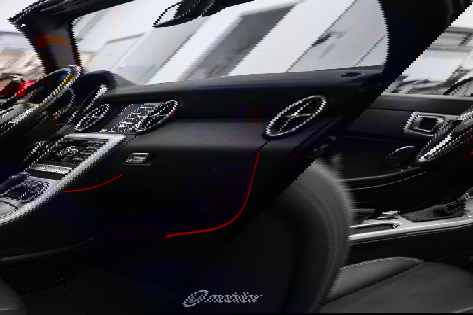 Mercedes-Benz SLK 350 AMG Line 306 PK | Panorama | Airscarf | Sportonderstel | LED | Ambiance | Cruise | Navi | Zeer mooi |