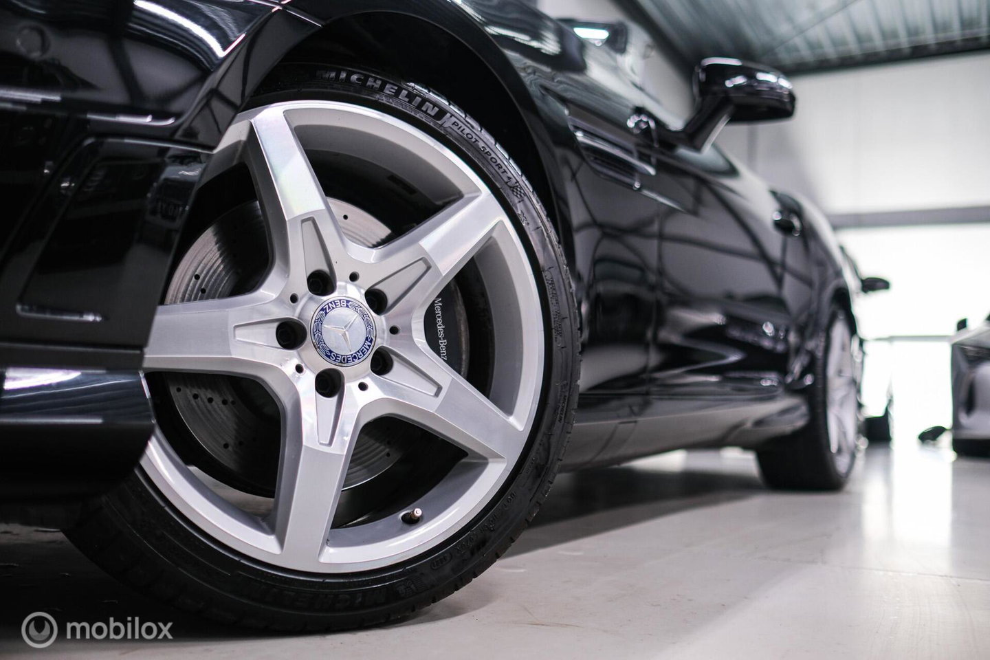 Mercedes-Benz SLK 350 AMG Line 306 PK | Panorama | Airscarf | Sportonderstel | LED | Ambiance | Cruise | Navi | Zeer mooi |