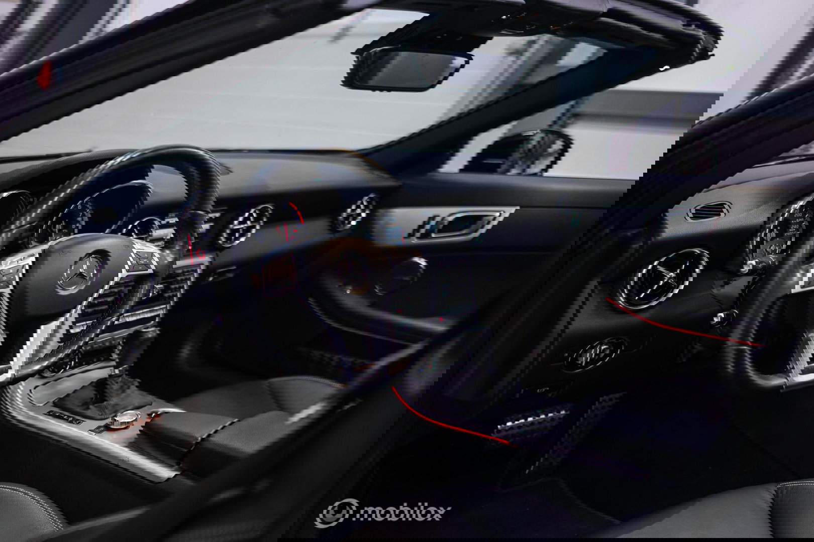 Mercedes-Benz SLK 350 AMG Line 306 PK | Panorama | Airscarf | Sportonderstel | LED | Ambiance | Cruise | Navi | Zeer mooi |