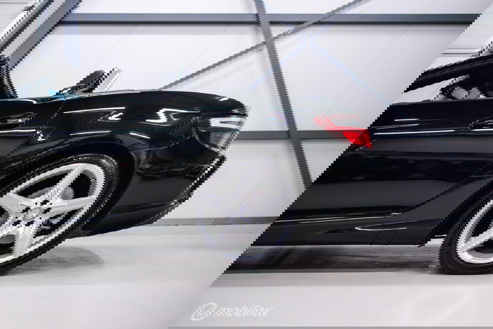 Mercedes-Benz SLK 350 AMG Line 306 PK | Panorama | Airscarf | Sportonderstel | LED | Ambiance | Cruise | Navi | Zeer mooi |