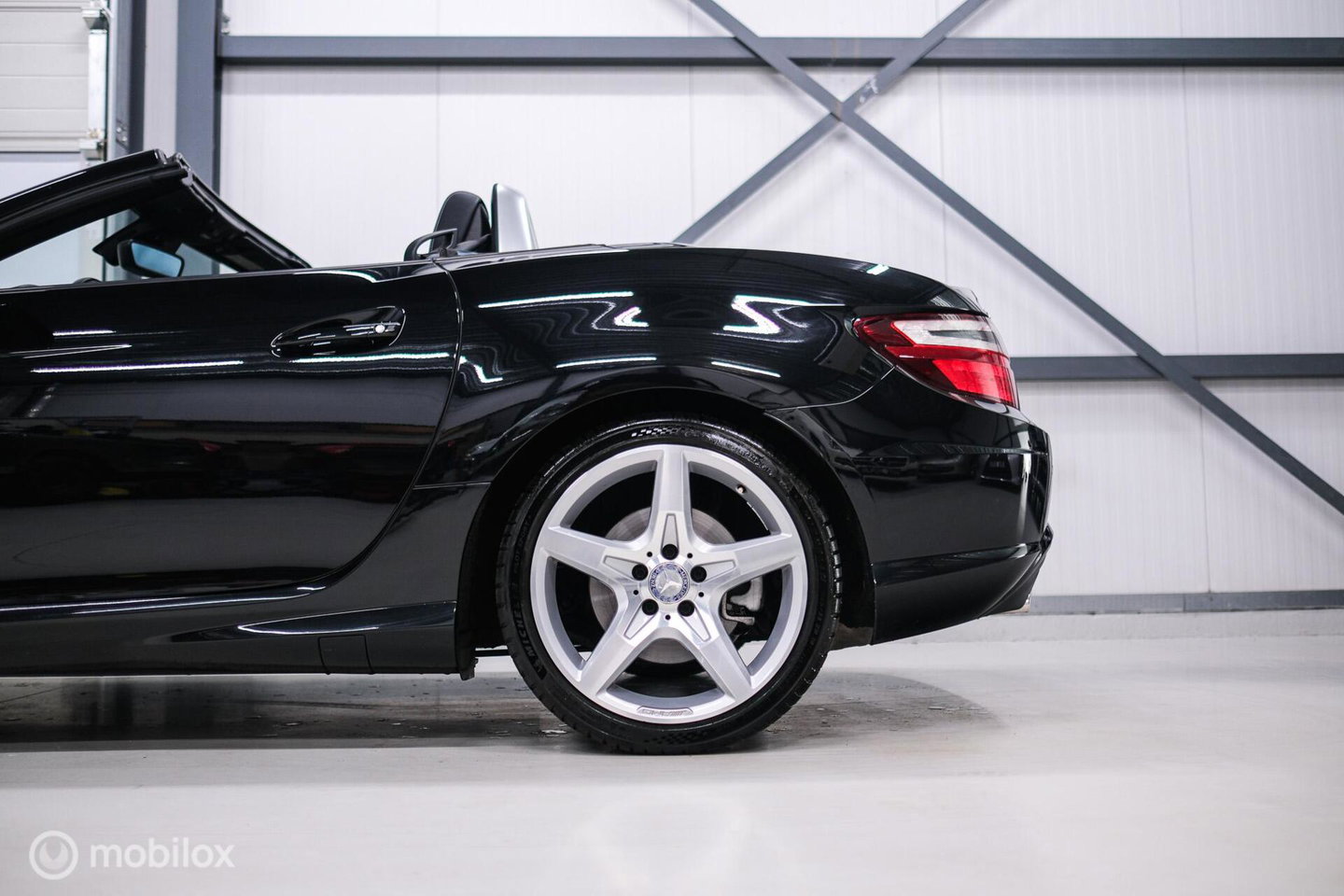 Mercedes-Benz SLK 350 AMG Line 306 PK | Panorama | Airscarf | Sportonderstel | LED | Ambiance | Cruise | Navi | Zeer mooi |