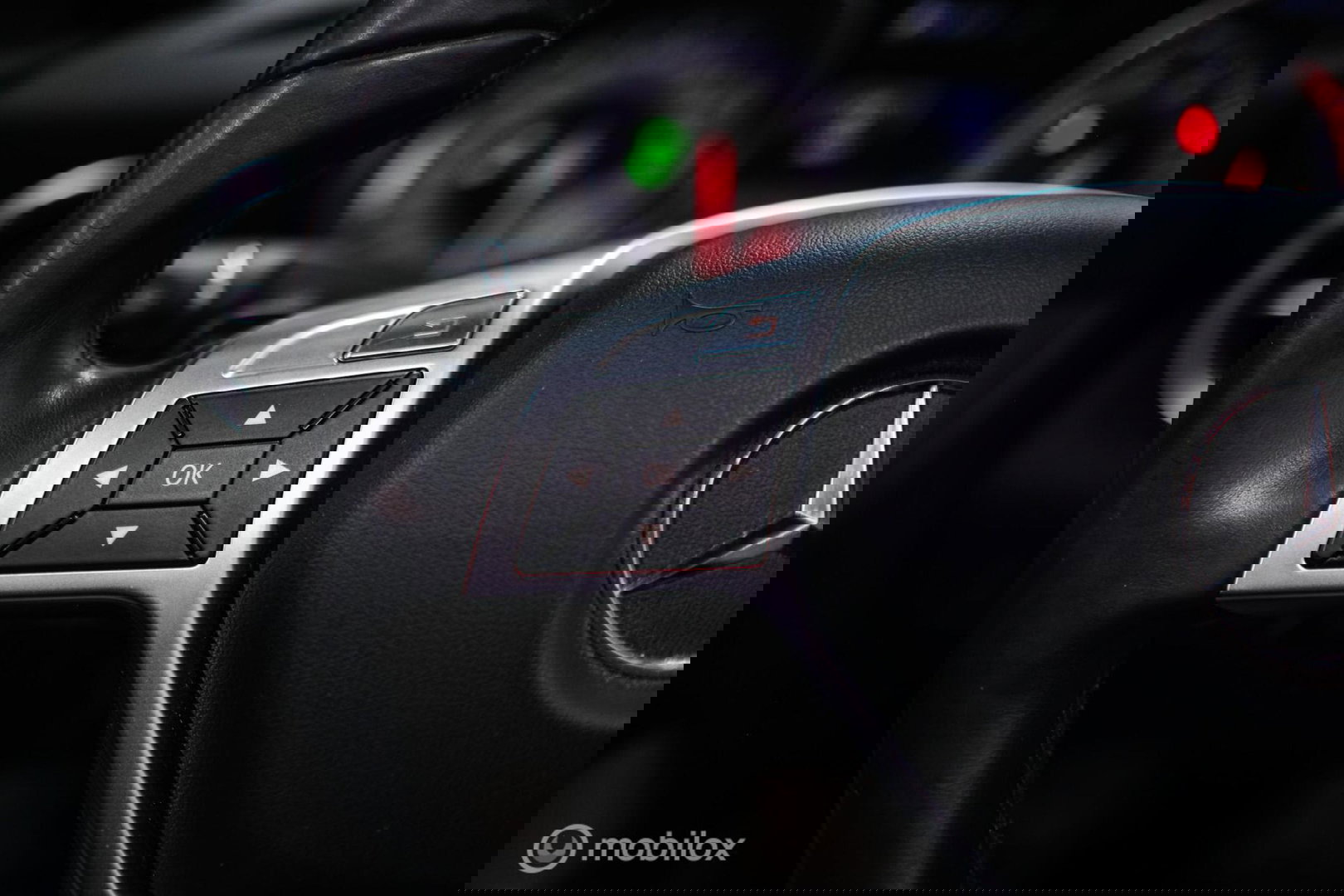 Mercedes-Benz SLK 350 AMG Line 306 PK | Panorama | Airscarf | Sportonderstel | LED | Ambiance | Cruise | Navi | Zeer mooi |