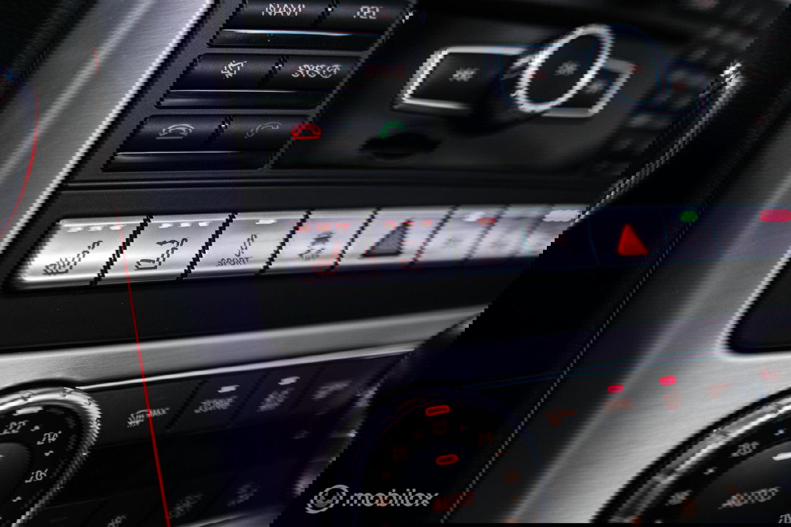 Mercedes-Benz SLK 350 AMG Line 306 PK | Panorama | Airscarf | Sportonderstel | LED | Ambiance | Cruise | Navi | Zeer mooi |