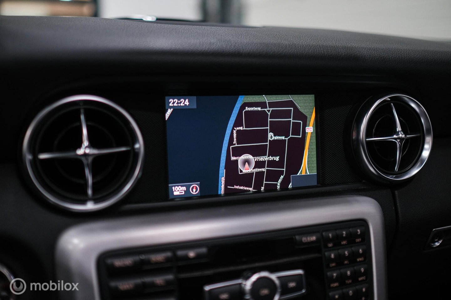 Mercedes-Benz SLK 350 AMG Line 306 PK | Panorama | Airscarf | Sportonderstel | LED | Ambiance | Cruise | Navi | Zeer mooi |