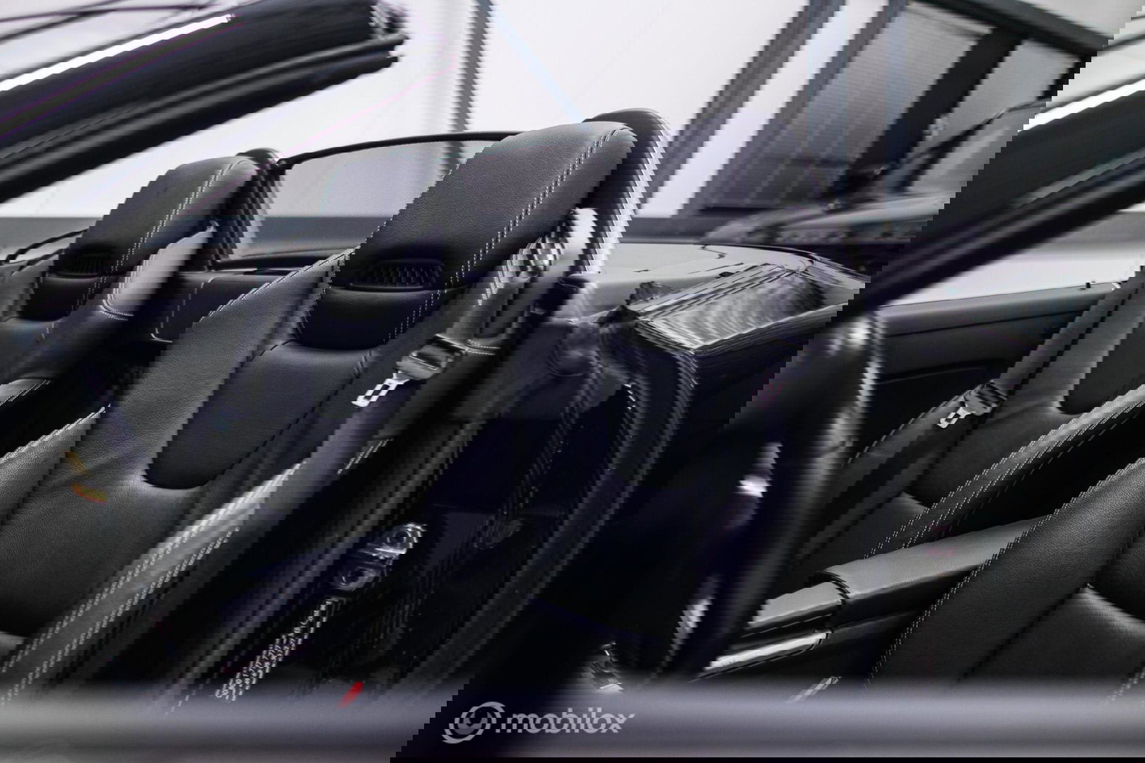 Mercedes-Benz SLK 350 AMG Line 306 PK | Panorama | Airscarf | Sportonderstel | LED | Ambiance | Cruise | Navi | Zeer mooi |