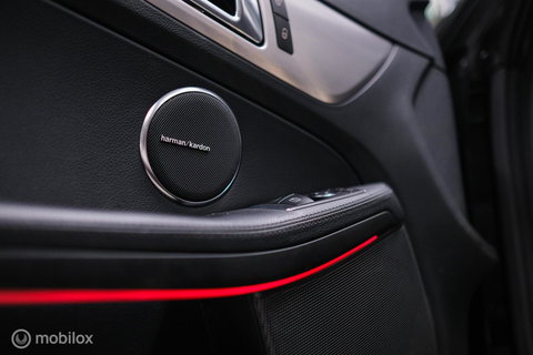 Mercedes-Benz SLK 350 AMG Line 306 PK | Panorama | Airscarf | Sportonderstel | LED | Ambiance | Cruise | Navi | Zeer mooi |