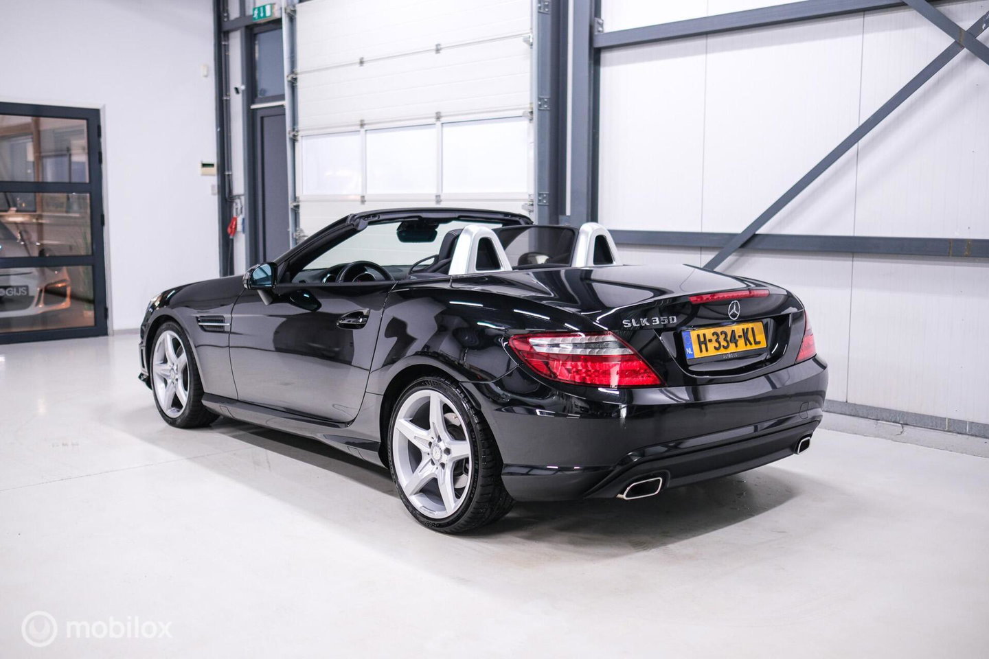 Mercedes-Benz SLK 350 AMG Line 306 PK | Panorama | Airscarf | Sportonderstel | LED | Ambiance | Cruise | Navi | Zeer mooi |