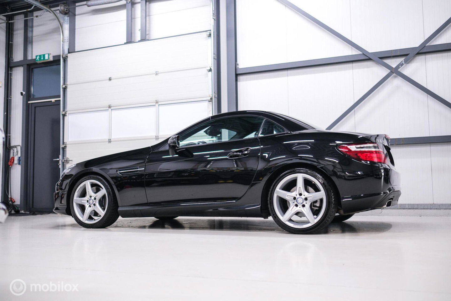 Mercedes-Benz SLK 350 AMG Line 306 PK | Panorama | Airscarf | Sportonderstel | LED | Ambiance | Cruise | Navi | Zeer mooi |