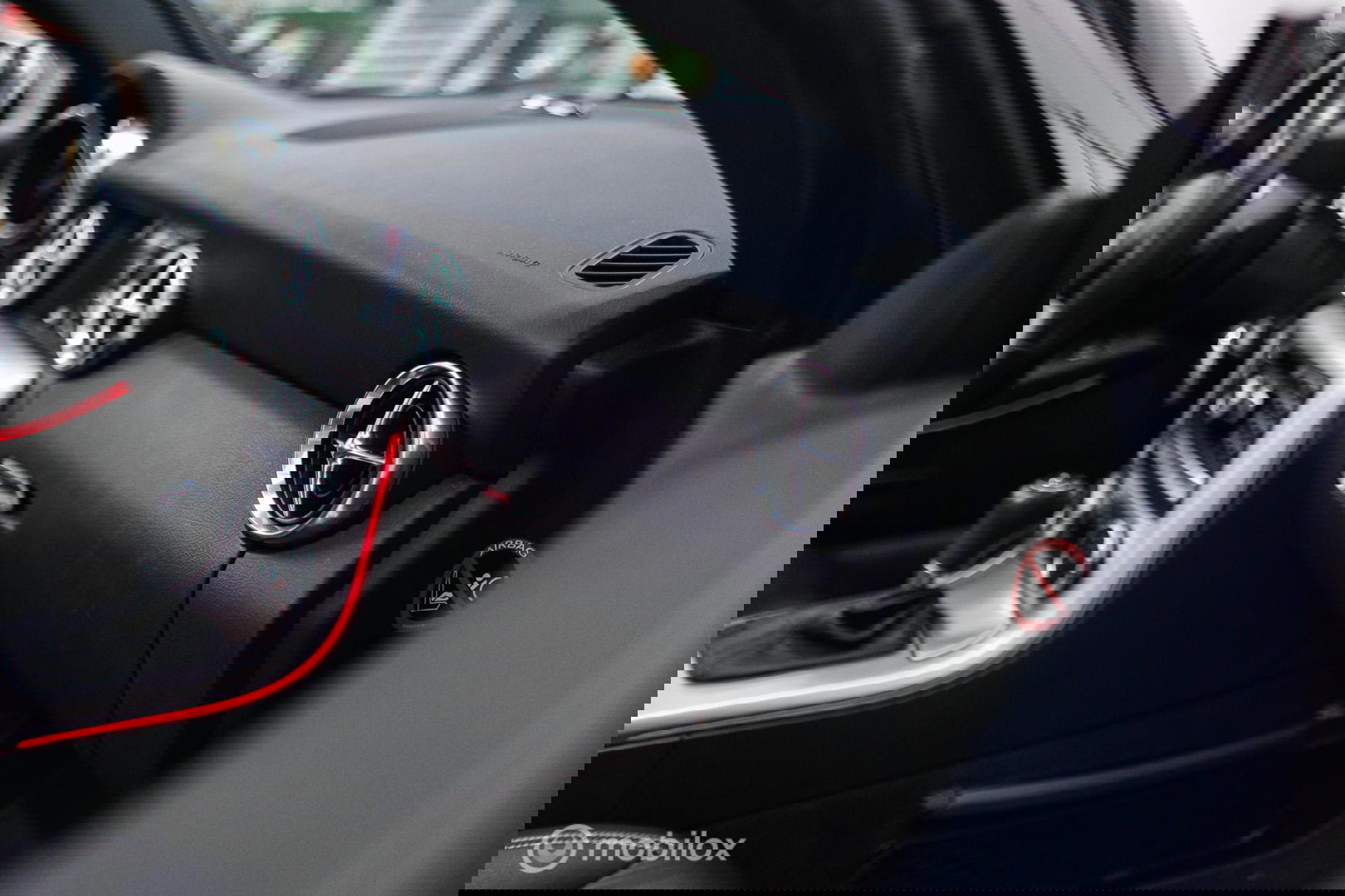 Mercedes-Benz SLK 350 AMG Line 306 PK | Panorama | Airscarf | Sportonderstel | LED | Ambiance | Cruise | Navi | Zeer mooi |