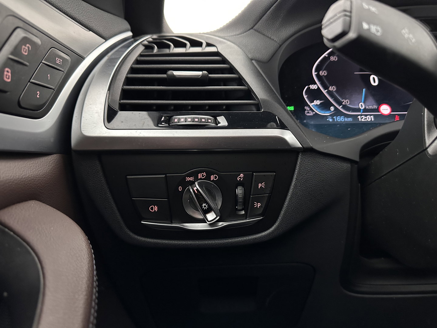 BMW iX3 High Executive 80 kWh [3-Fase-11kW] {SOH-100%} (INCL-BTW) Aut. *PANO | LEATHER | HARMAN/KARDON | FULL-LED | BLINDSPOT | MEMORY-PACK | DIGI-COCKPIT | HEATED-SPORTSEATS | KEYLESS | TOPVIEW | DAB+ | NAVI-FULLMAP | HEAD-UP | PRIVACY-GLASS | .