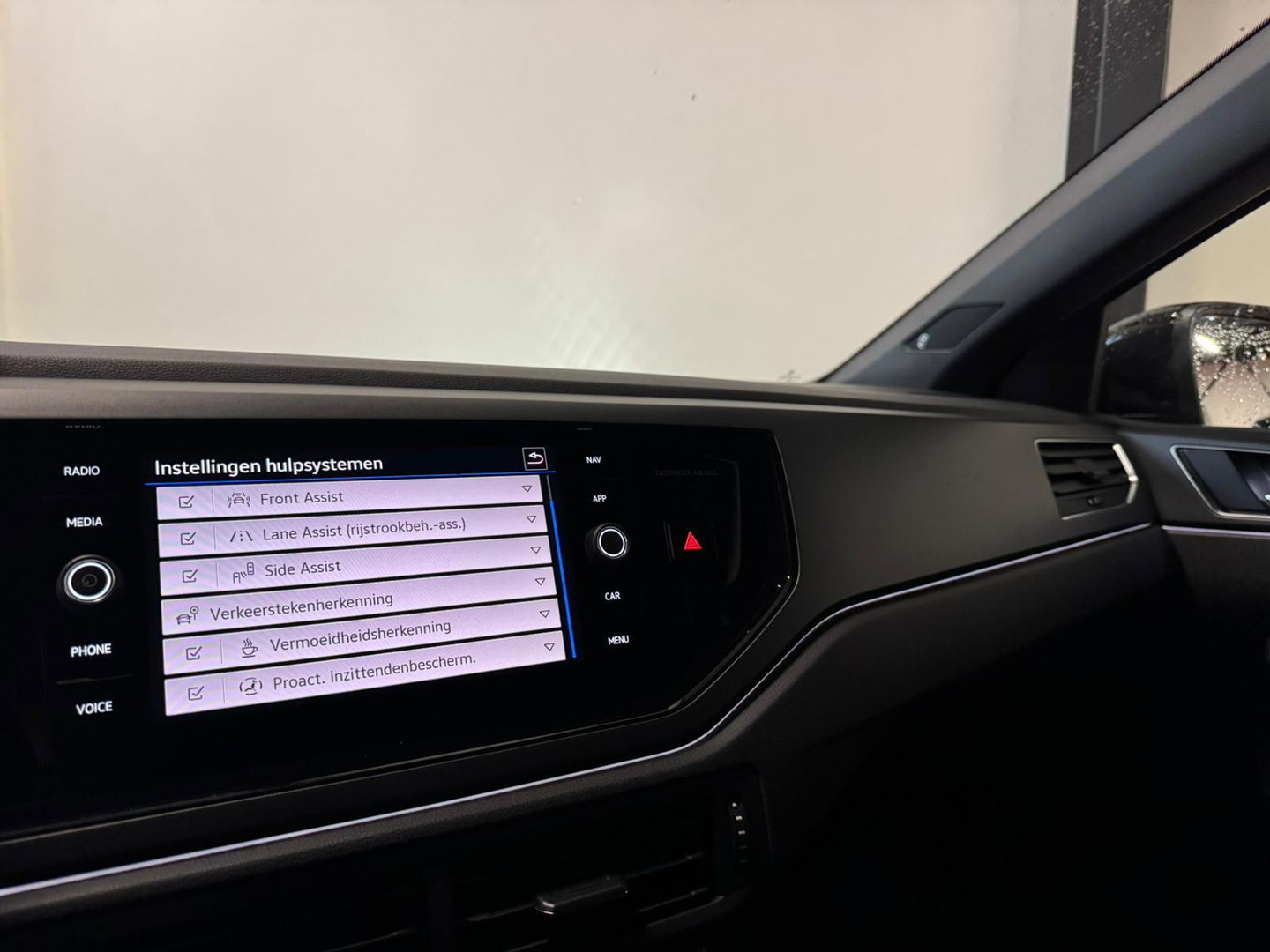 Volkswagen Taigo 1.5 TSI R-Line BEATS PANO KEYLESS'