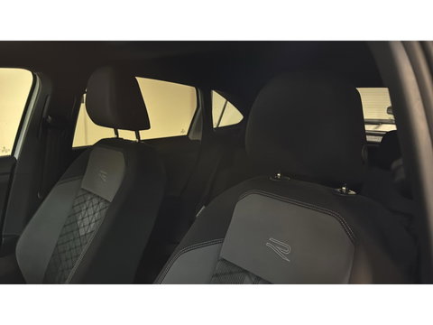 Volkswagen Taigo 1.5 TSI R-Line BEATS PANO KEYLESS'