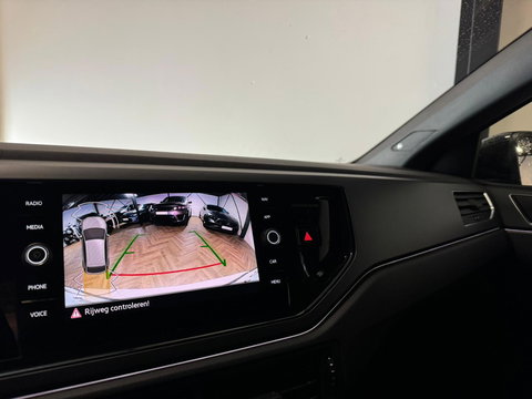 Volkswagen Taigo 1.5 TSI R-Line BEATS PANO KEYLESS'