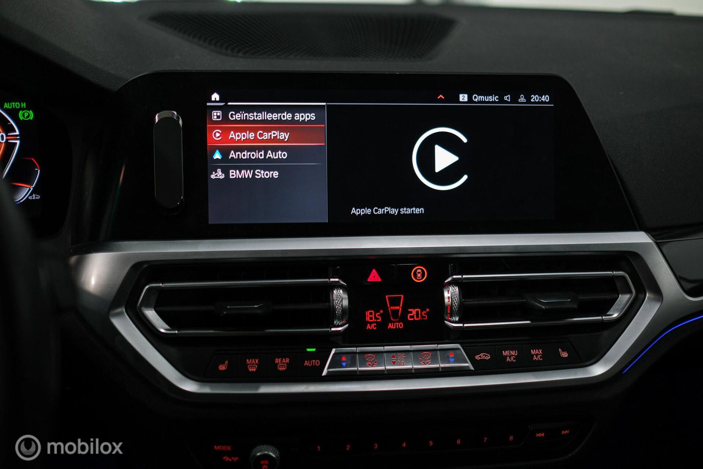 BMW 3 Serie Touring 318i Corporate High Exe | Dravitgrau | Trekhaak | Individual | Sportstoelen | CarPlay | NAP NL auto | rijklaarprijs |