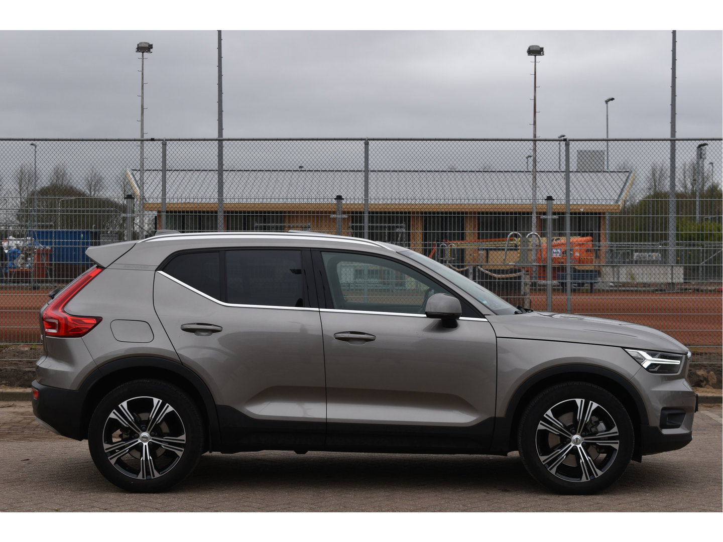 Volvo XC40 1.5 T5 262 pk Recharge Inscription | NL-Auto | Pano.dak | Harman/Kardon | Keyless | 360 gr.camera | Elektr.stoelen | Full LED