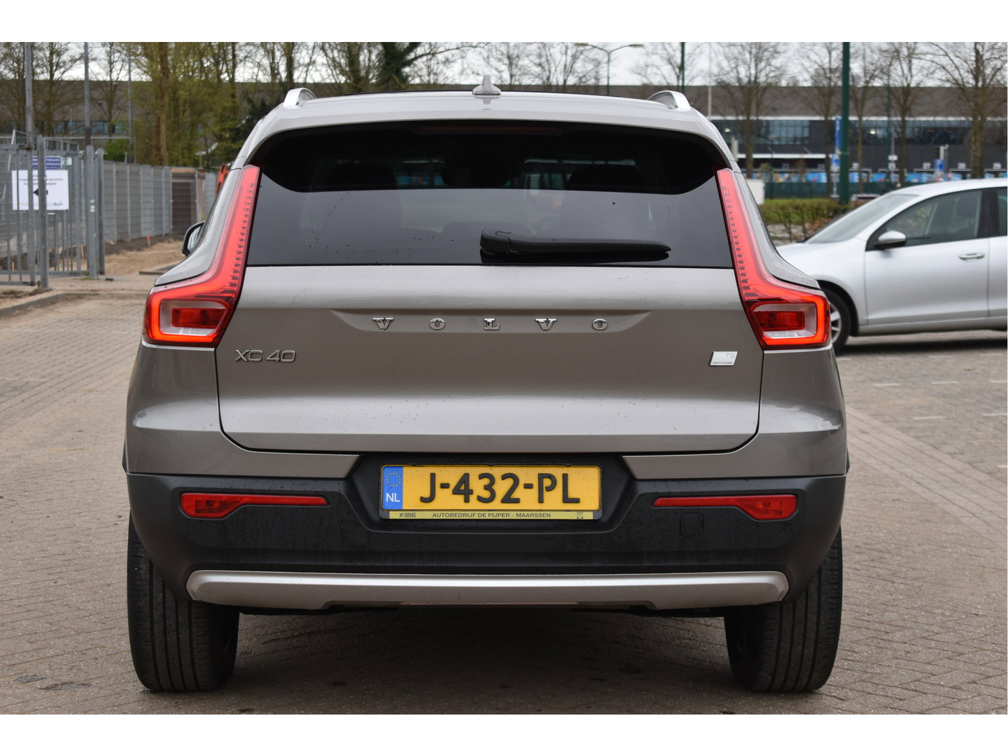Volvo XC40 1.5 T5 262 pk Recharge Inscription | NL-Auto | Pano.dak | Harman/Kardon | Keyless | 360 gr.camera | Elektr.stoelen | Full LED