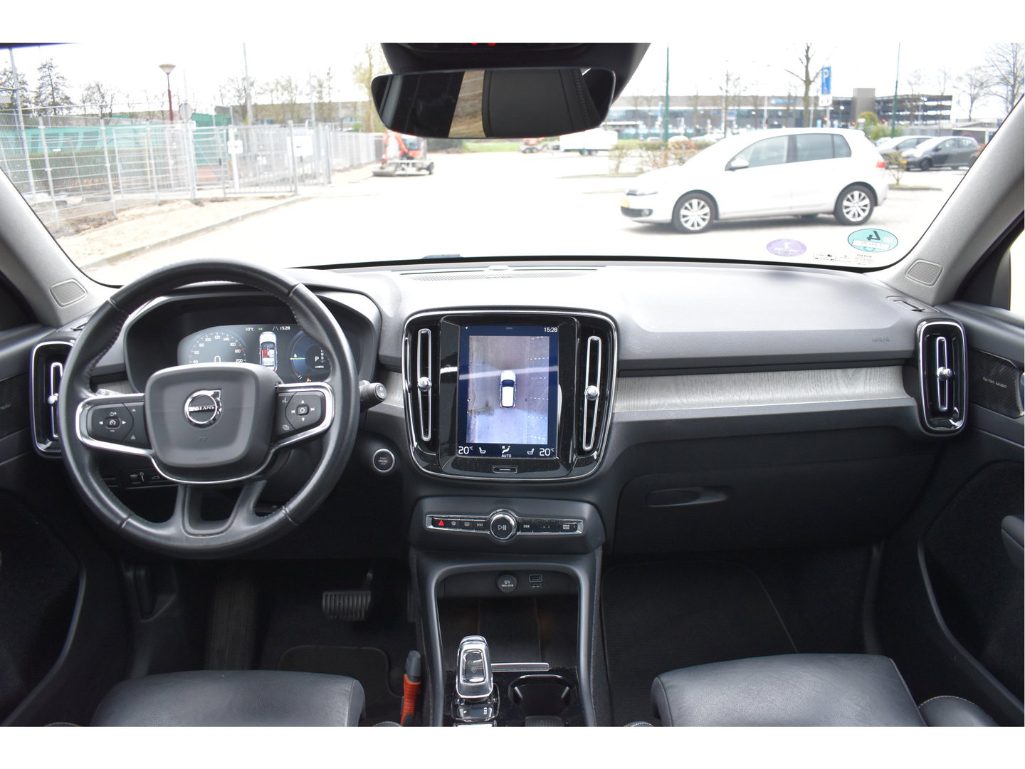 Volvo XC40 1.5 T5 262 pk Recharge Inscription | NL-Auto | Pano.dak | Harman/Kardon | Keyless | 360 gr.camera | Elektr.stoelen | Full LED