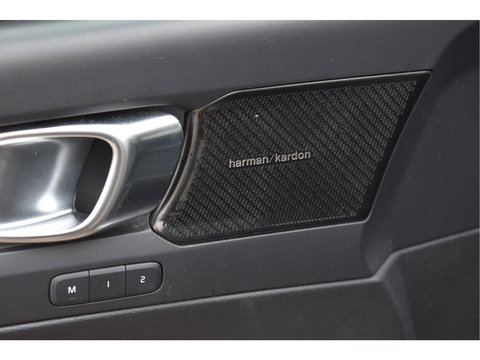 Volvo XC40 1.5 T5 262 pk Recharge Inscription | NL-Auto | Pano.dak | Harman/Kardon | Keyless | 360 gr.camera | Elektr.stoelen | Full LED