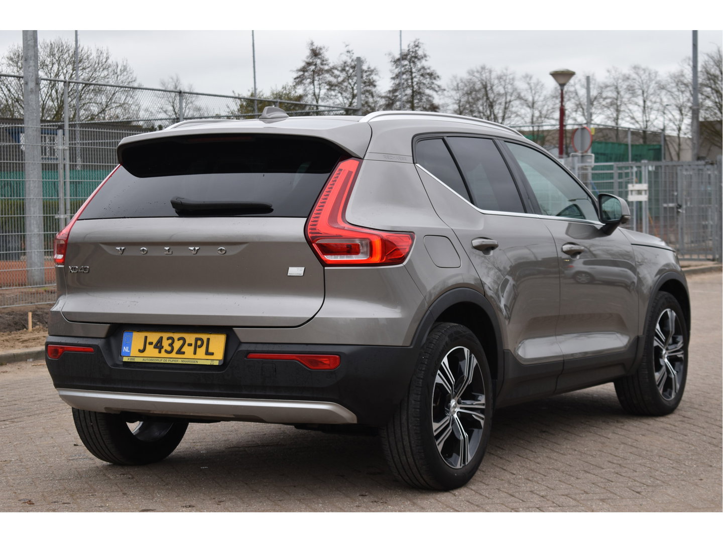 Volvo XC40 1.5 T5 262 pk Recharge Inscription | NL-Auto | Pano.dak | Harman/Kardon | Keyless | 360 gr.camera | Elektr.stoelen | Full LED