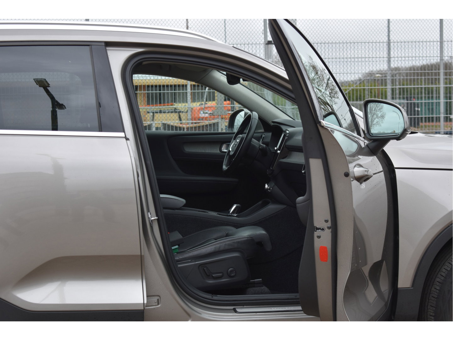 Volvo XC40 1.5 T5 262 pk Recharge Inscription | NL-Auto | Pano.dak | Harman/Kardon | Keyless | 360 gr.camera | Elektr.stoelen | Full LED