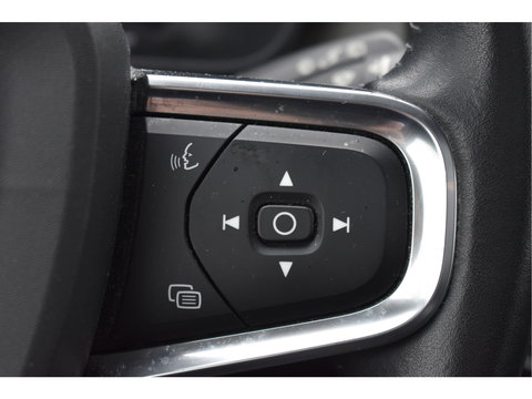 Volvo XC40 1.5 T5 262 pk Recharge Inscription | NL-Auto | Pano.dak | Harman/Kardon | Keyless | 360 gr.camera | Elektr.stoelen | Full LED