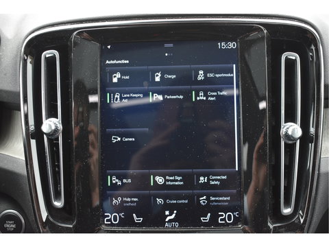 Volvo XC40 1.5 T5 262 pk Recharge Inscription | NL-Auto | Pano.dak | Harman/Kardon | Keyless | 360 gr.camera | Elektr.stoelen | Full LED