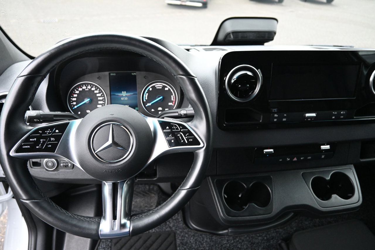 Mercedes-Benz eSprinter