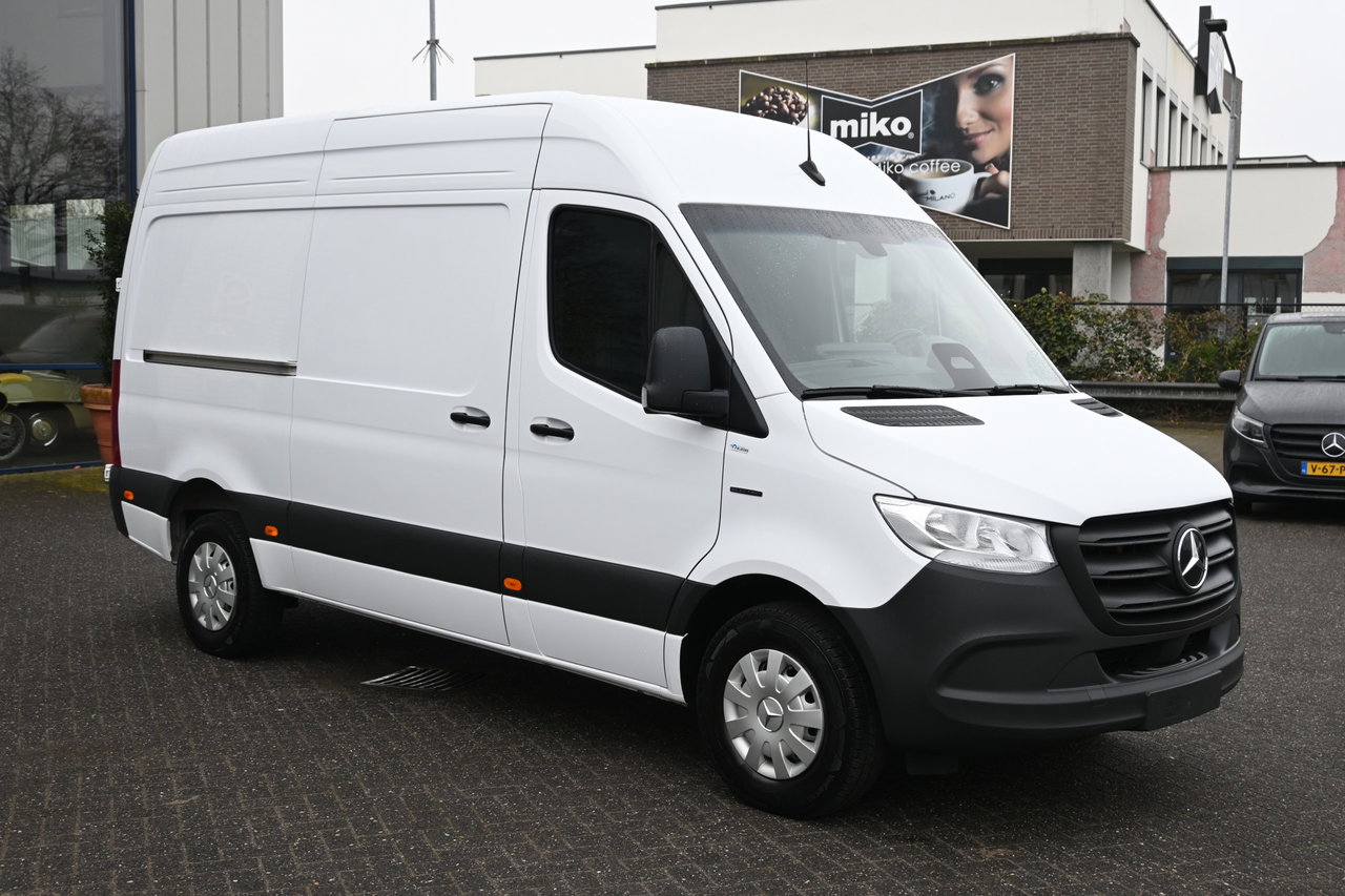 Mercedes-Benz eSprinter
