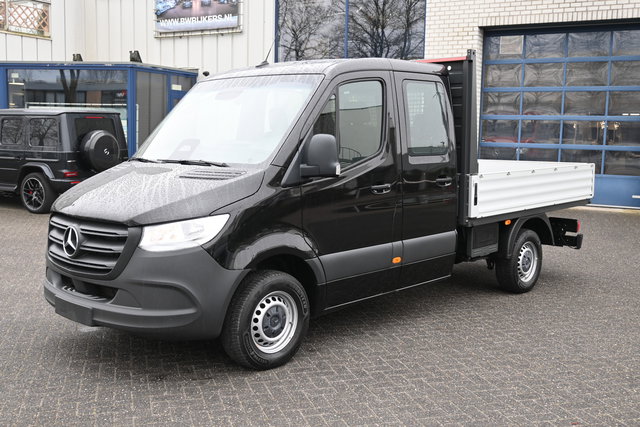 Mercedes-Benz Sprinter - 317 CDI L2 RWD Pro DC 3500kg Trekhaak, MBUX met camera, Etc.