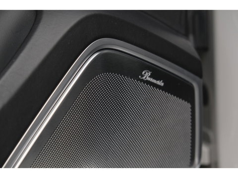 Porsche Cayenne Coupé 3.0 E-Hybrid 462PK Krijtgrijs SportDesign Burmester Luchtvering *SOH 92%* Lightweight Package Carbon Dak 4-wielsturing NLauto
