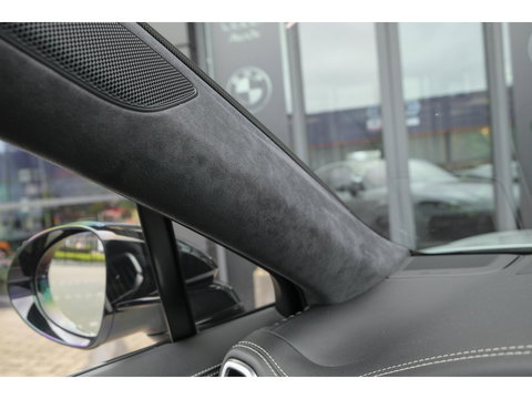 Porsche Cayenne Coupé 3.0 E-Hybrid 462PK Krijtgrijs SportDesign Burmester Luchtvering *SOH 92%* Lightweight Package Carbon Dak 4-wielsturing NLauto