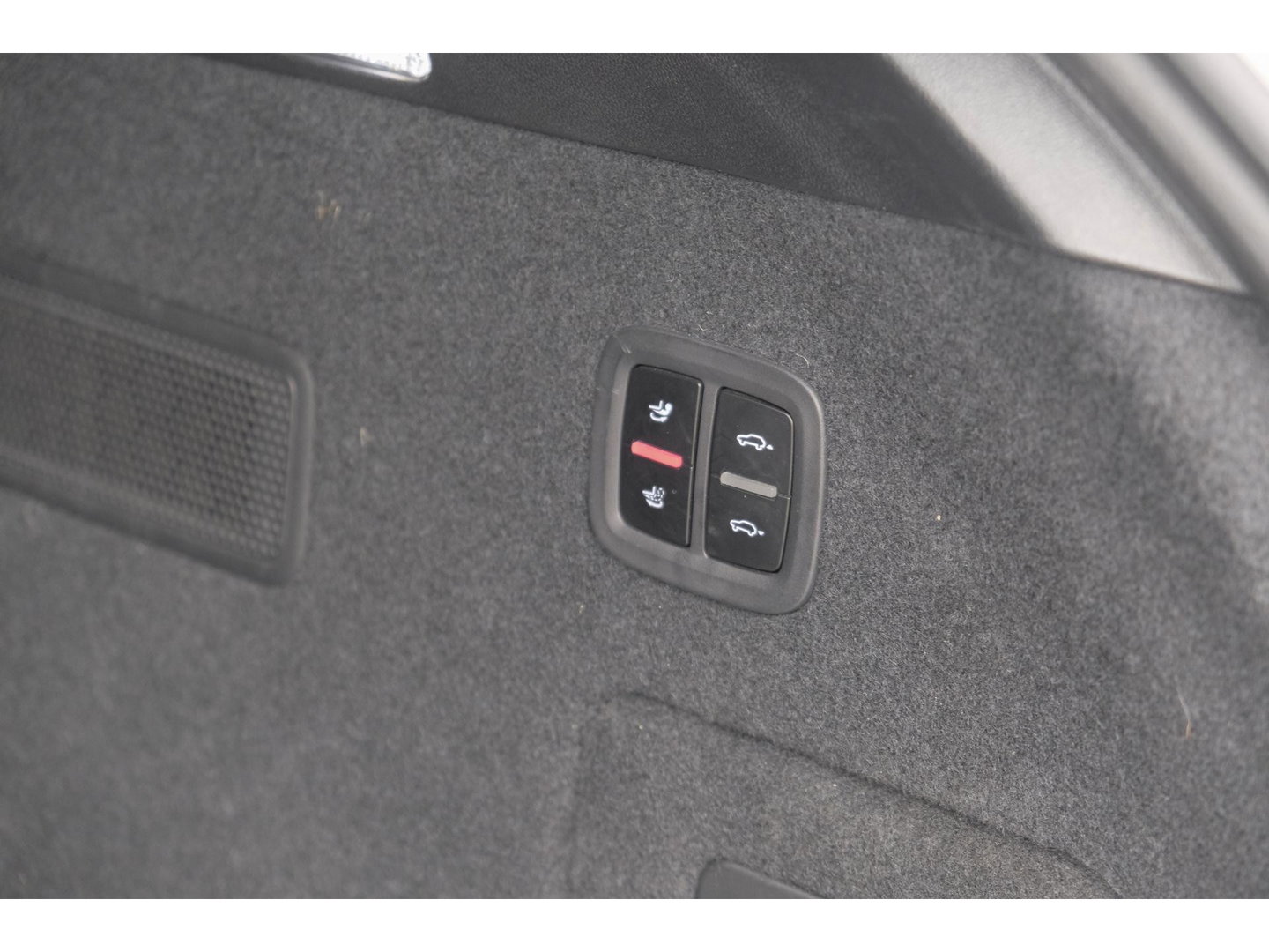 Porsche Cayenne Coupé 3.0 E-Hybrid 462PK Krijtgrijs SportDesign Burmester Luchtvering *SOH 92%* Lightweight Package Carbon Dak 4-wielsturing NLauto