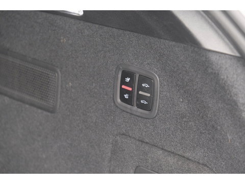 Porsche Cayenne Coupé 3.0 E-Hybrid 462PK Krijtgrijs SportDesign Burmester Luchtvering *SOH 92%* Lightweight Package Carbon Dak 4-wielsturing NLauto