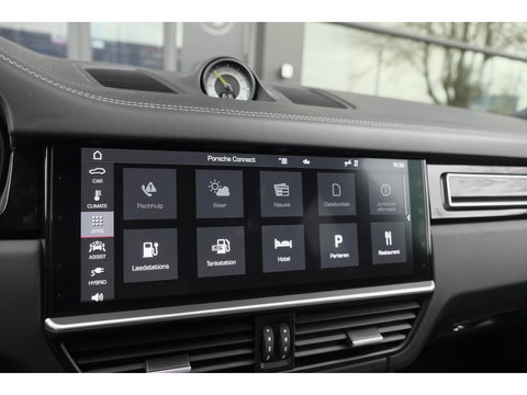 Porsche Cayenne Coupé 3.0 E-Hybrid 462PK Krijtgrijs SportDesign Burmester Luchtvering *SOH 92%* Lightweight Package Carbon Dak 4-wielsturing NLauto