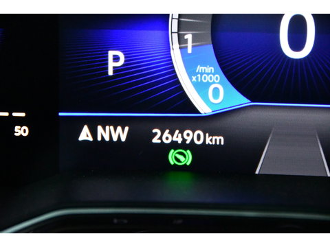 Volkswagen Polo 1.0 TSI R-Line, Full-options, Pano, Camera