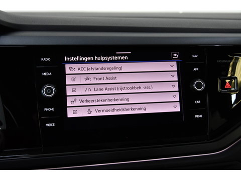 Volkswagen Polo 1.0 TSI R-Line, Full-options, Pano, Camera