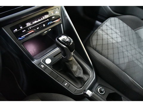 Volkswagen Polo 1.0 TSI R-Line, Full-options, Pano, Camera
