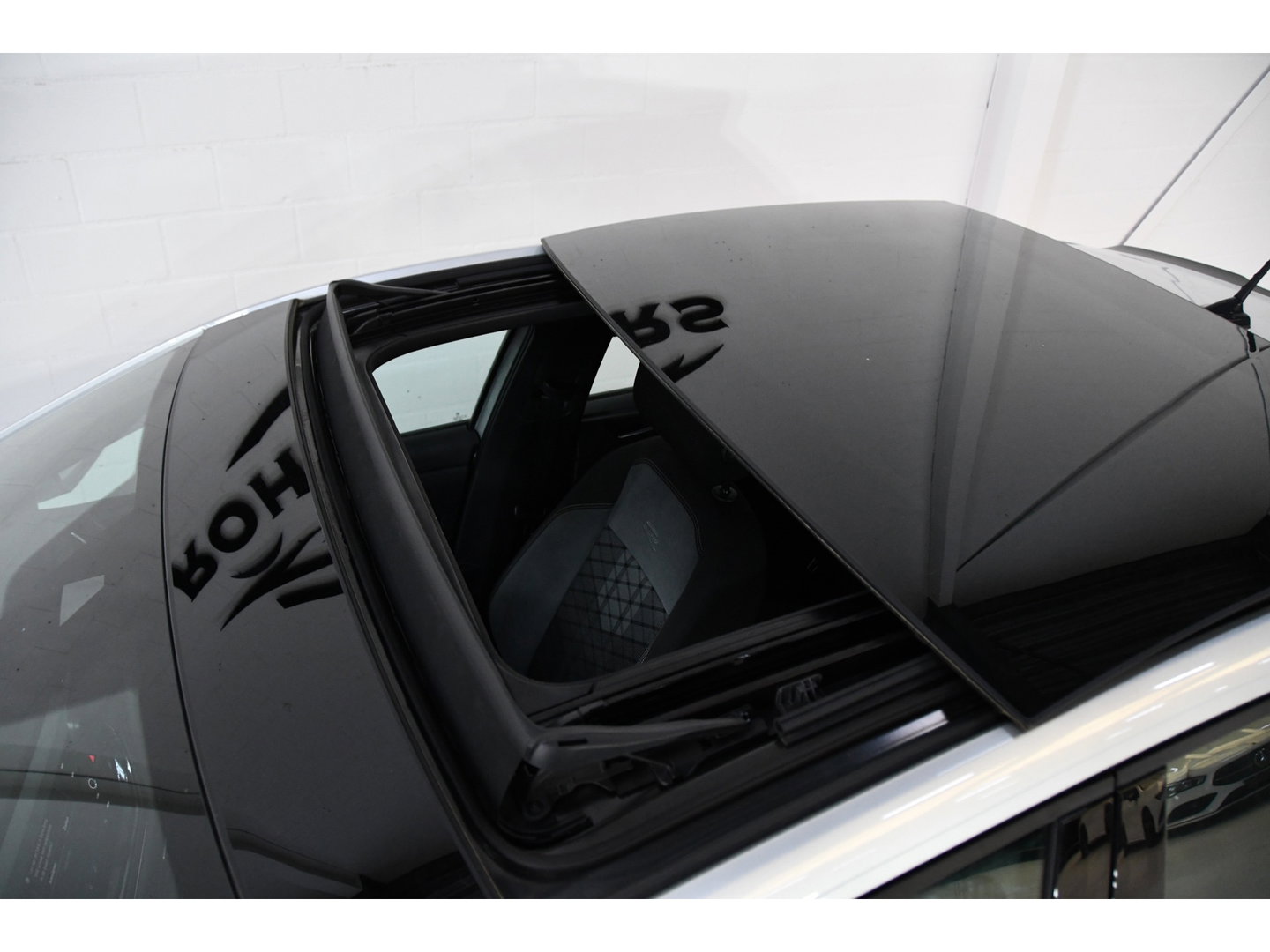 Volkswagen Polo 1.0 TSI R-Line, Full-options, Pano, Camera