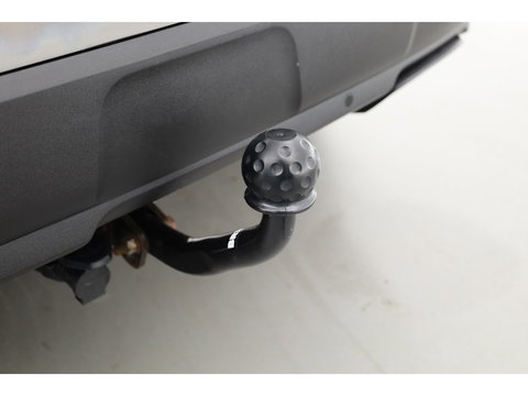 Peugeot 3008 1.6 HYbrid 225 Allure | Trekhaak | Camera | Navi | Apple CarPlay | Cruise Ctrl. | Dodehoek det. Foto dashboard