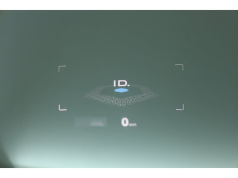 Volkswagen ID.4 1st 77 kWh | SOH 93.4% | Adapt. Cruise | Stoel-Stuurverw. | Elek. Trekhaak | Pano | HUD | 360cam | 21" controleren