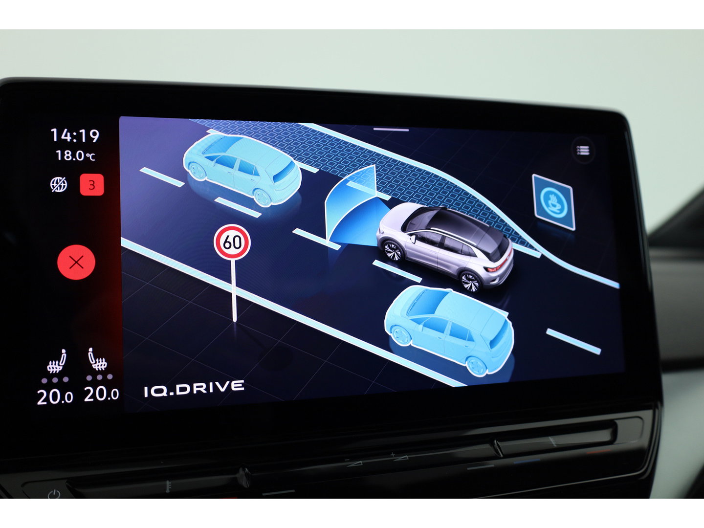 Volkswagen ID.4 1st 77 kWh | SOH 93.4% | Adapt. Cruise | Stoel-Stuurverw. | Elek. Trekhaak | Pano | HUD | 360cam | 21" controleren