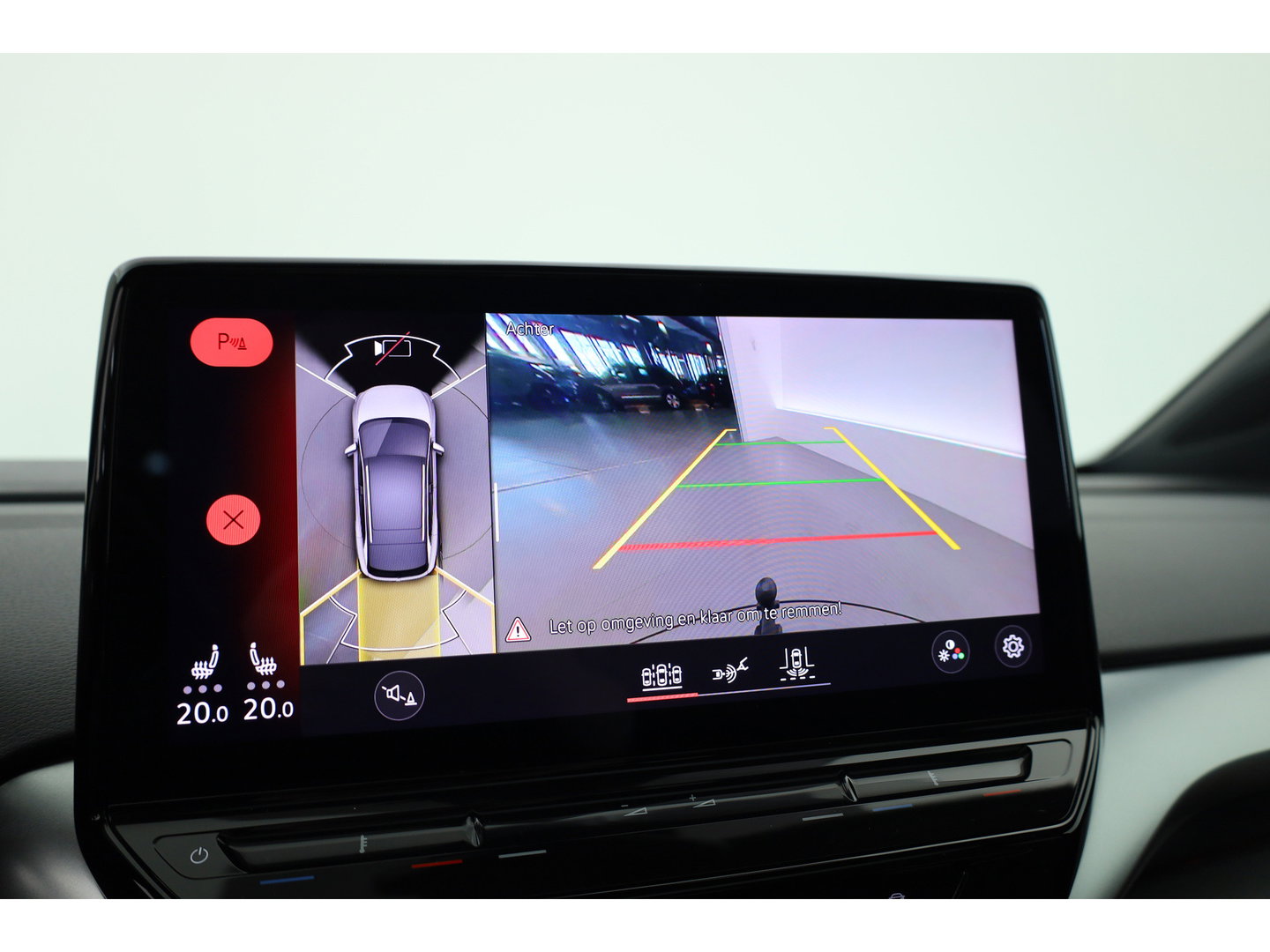 Volkswagen ID.4 1st 77 kWh | SOH 93.4% | Adapt. Cruise | Stoel-Stuurverw. | Elek. Trekhaak | Pano | HUD | 360cam | 21" controleren